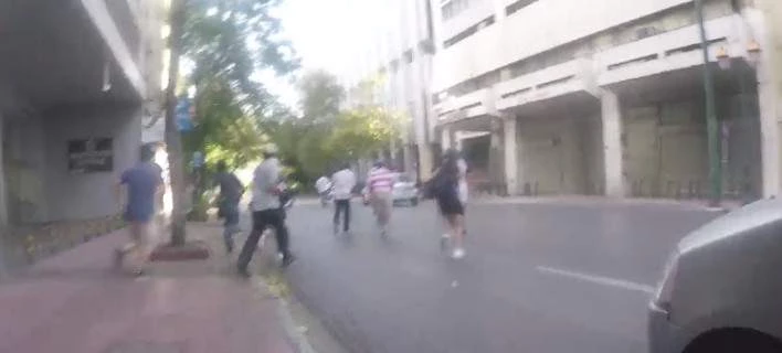 Ρουβίκωνας: Δεν συνέλαβαν τον κάμεραμαν μας, η αστυνομία έπιασε έναν άσχετο  (βίντεο)